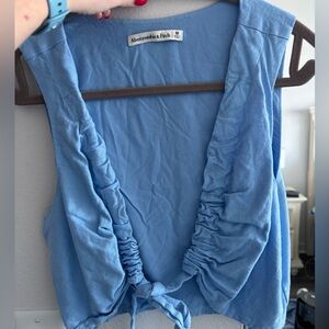 Abercrombie and fitch crop top